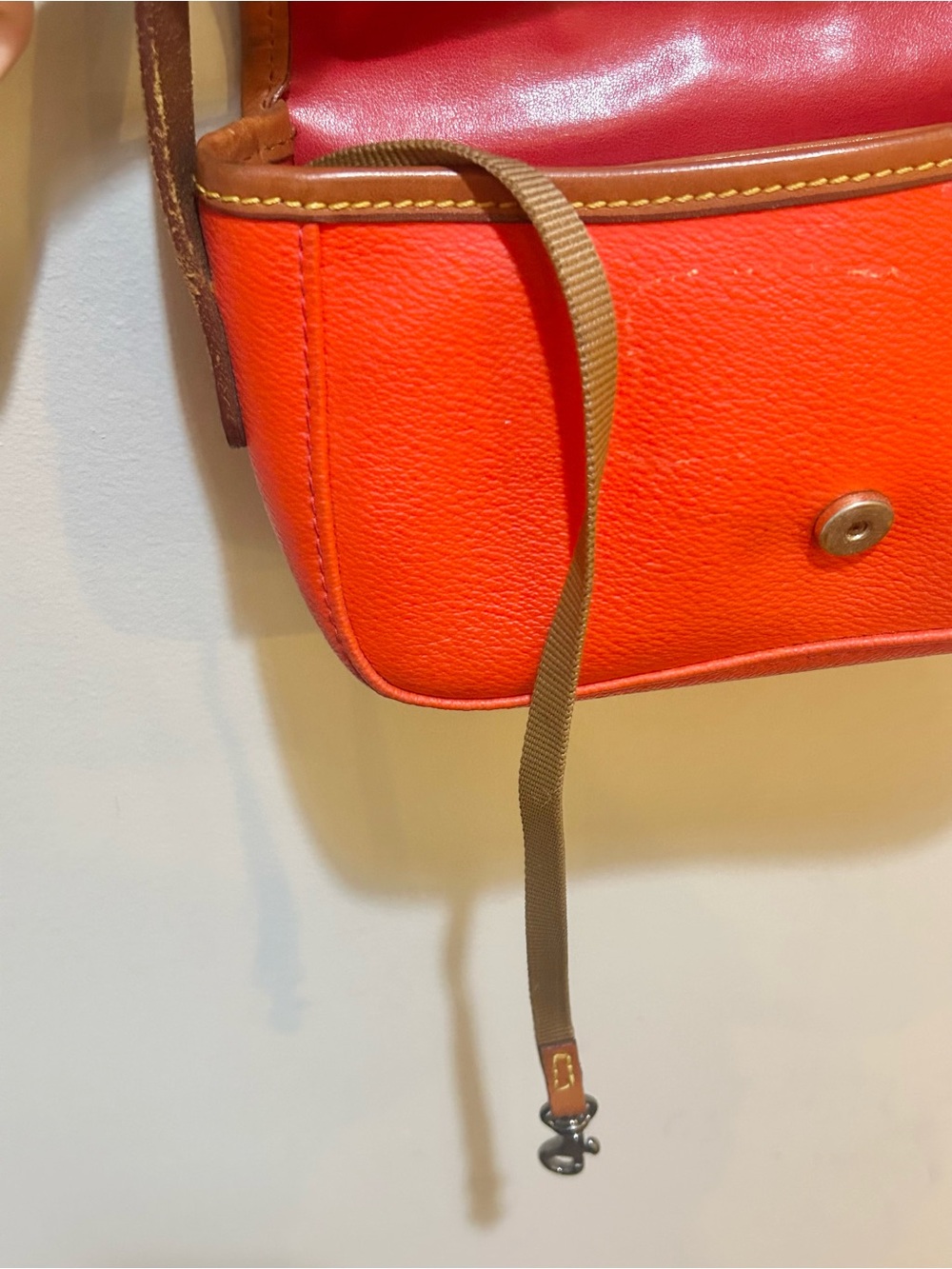 Dooney & Bourke Red Eva Pouchette Leather Crossbody Shoulder Bag, Adjustable - Picture 7 of 9